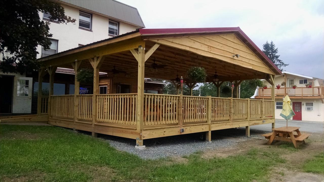 Lakewood Lodge & Restaurant Exterior foto